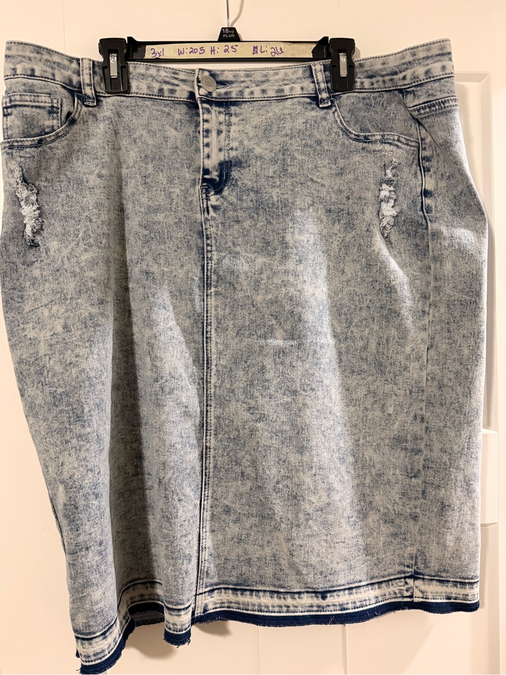 Women’s Acid Wash Denim Pencil Skirt - Light Blue